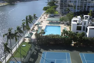 1000 Parkview Dr, Hallandale Beach, FL 33009 - Photo 30