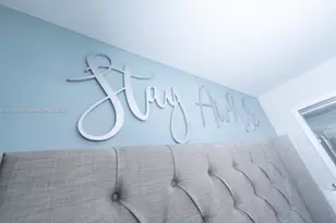 5445 Collins Ave, Miami Beach, FL 33140 - Photo 2