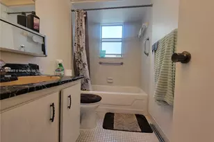 1820 SW 81st Ave, North Lauderdale, FL 33068 - Photo 32