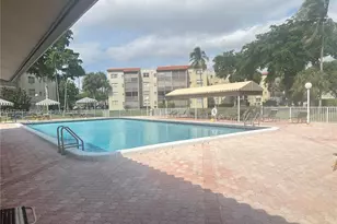 1820 SW 81st Ave, North Lauderdale, FL 33068 - Photo 12