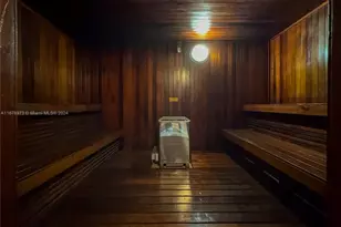 234 NE 3rd St, Miami, FL 33132 - Photo 36