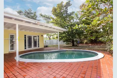 13550 SW 99th Pl, Miami, FL 33176 - Photo 22