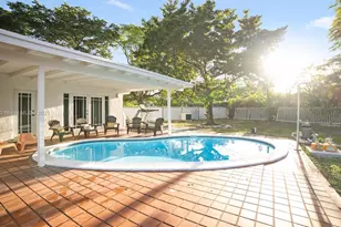 13550 SW 99th Pl, Miami, FL 33176 - Photo 6