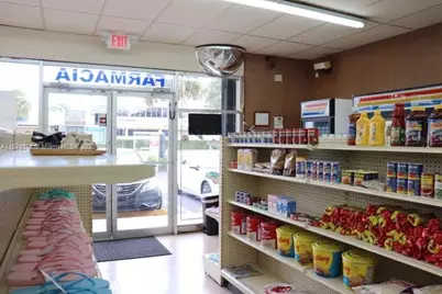 5500 SW 8th St #Pharmacy, Coral Gables, FL 33134 - Photo 12