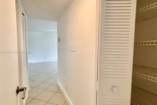 3405 NW 44th St, Oakland Park, FL 33309 - Photo 14