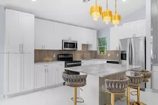 2002 Lake Breeze Ct, Wellington, FL 33414 - Photo 10