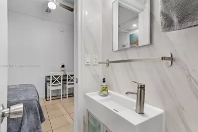 335 Ocean Dr #126, Miami Beach, FL 33139 - Photo 20