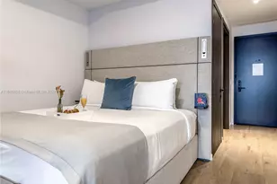 398 NE 5th St, Miami, FL 33132 - Photo 12