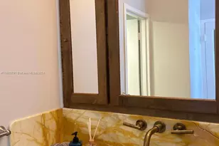 100 Lincoln Rd, Miami Beach, FL 33139 - Photo 12