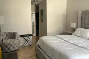 100 Lincoln Rd, Miami Beach, FL 33139 - Photo 20