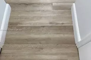 14951 Royal Oaks Ln, North Miami, FL 33181 - Photo 20