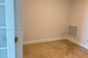 14951 Royal Oaks Ln, North Miami, FL 33181 - Photo 8