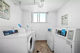 1010 NW 11th St, Miami, FL 33136 - Photo 28