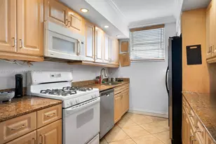 1300 Lincoln Rd, Miami Beach, FL 33139 - Photo 14