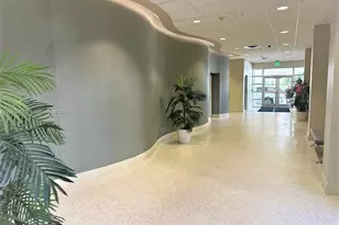 4001 S Ocean Dr, Hollywood, FL 33019 - Photo 24