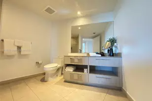 4111 S Ocean Dr, Hollywood, FL 33019 - Photo 32