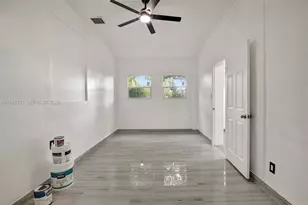 4381 SW 51st St, Dania Beach, FL 33314 - Photo 14