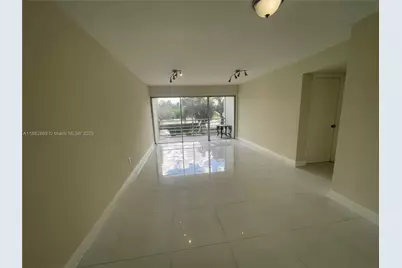 4255 N University Dr #201, Sunrise, FL 33351 - Photo 6