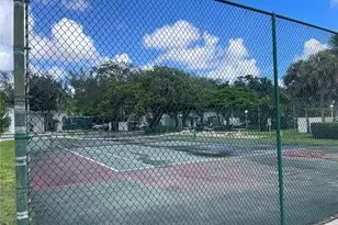 4255 N University Dr, Sunrise, FL 33351 - Photo 24