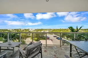 6051 N Ocean Dr, Hollywood, FL 33019 - Photo 16