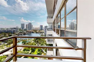 600 Three Islands Boulevard, Hallandale Beach, FL 33009 - Photo 4