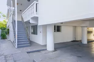 926 Michigan Ave, Miami Beach, FL 33139 - Photo 16