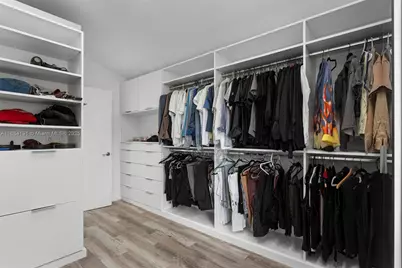 19555 NE 37th Ave, Aventura, FL 33180 - Photo 38