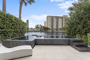 19555 NE 37th Ave, Aventura, FL 33180 - Photo 52