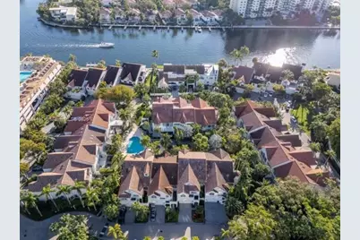 19555 NE 37th Ave, Aventura, FL 33180 - Photo 56