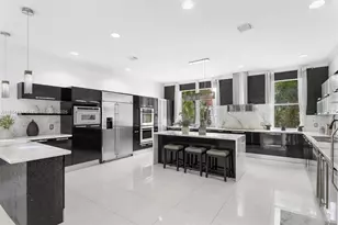 19555 NE 37th Ave, Aventura, FL 33180 - Photo 20