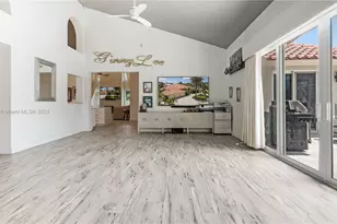 34 Pelican Dr, Fort Lauderdale, FL 33301 - Photo 22