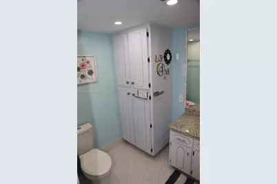 800 NE 195th St #501, Miami, FL 33179 - Photo 22