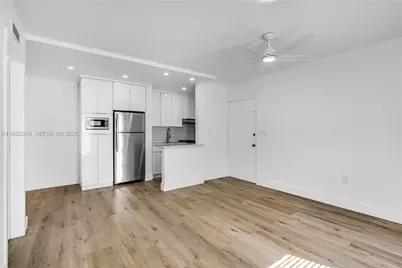 5991 SW 76th St #C2, South Miami, FL 33143 - Photo 2