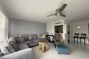 313 Southampton A, West Palm Beach, FL 33417 - Photo 12