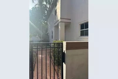 171 NW 75th Ter #0, Plantation, FL 33317 - Photo 6