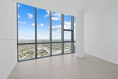 851 NE 1st Ave #PH 5700, Miami, FL 33132 - Photo 52