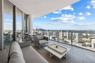 851 NE 1st Ave, Miami, FL 33132 - Photo 16
