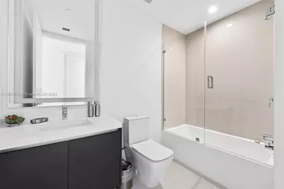 851 NE 1st Ave #PH 5112, Miami, FL 33132 - Photo 40