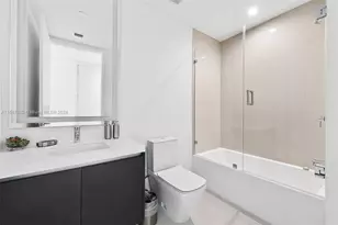 851 NE 1st Ave, Miami, FL 33132 - Photo 40