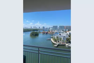 400 Kings Point Dr #911, Sunny Isles Beach, FL 33160 - Photo 4