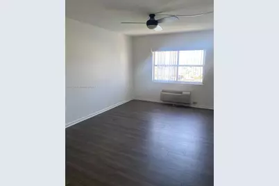 400 Kings Point Dr #911, Sunny Isles Beach, FL 33160 - Photo 6