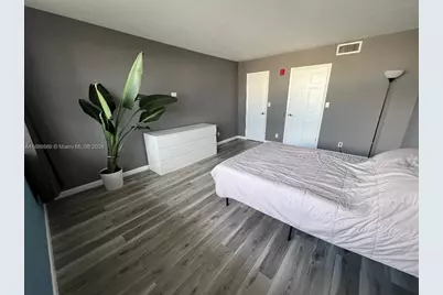 111 Golden Isles Dr #G5, Hallandale Beach, FL 33009 - Photo 28