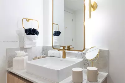 159 NE 6th St #3013, Miami, FL 33132 - Photo 20