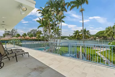 8900 Bay Drive, Surfside, FL 33154 - Photo 6