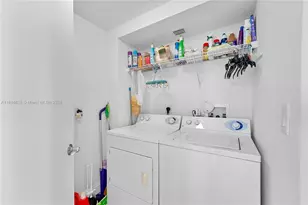 21055 Yacht Club Dr, Aventura, FL 33180 - Photo 18