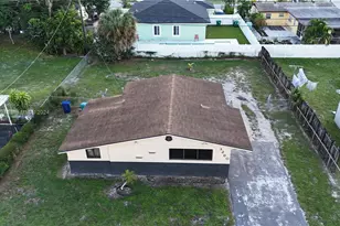 3260 NW 209th Terrace, Miami Gardens, FL 33056 - Photo 8