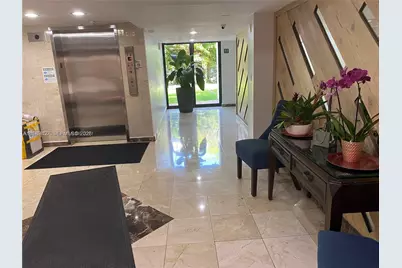 17021 N Bay Rd #412-IV, Sunny Isles Beach, FL 33160 - Photo 10