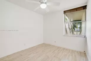 20350 W Country Club Dr, Aventura, FL 33180 - Photo 10