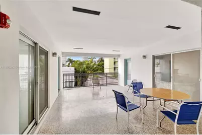 350 Collins Ave #306, Miami Beach, FL 33139 - Photo 4