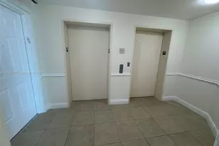 3330 NE 190th St, Aventura, FL 33180 - Photo 2